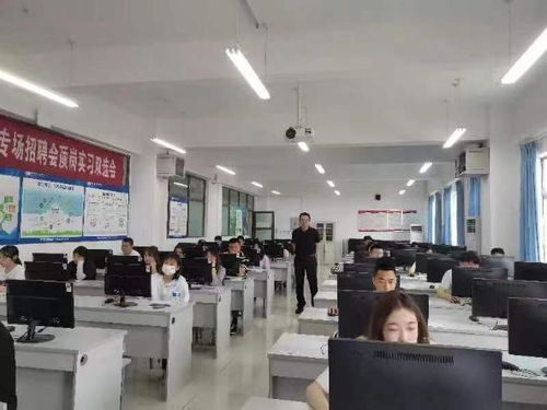 现代商学院顺利开展1+X网店运营推广职业技能等级证书（初、中级）考证工作，深化技术推广服务
